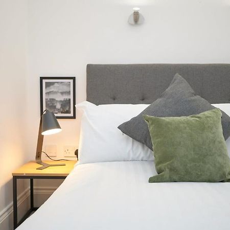 Lovely 2 Bedroom Apartment In Preston Preston  Exterior photo