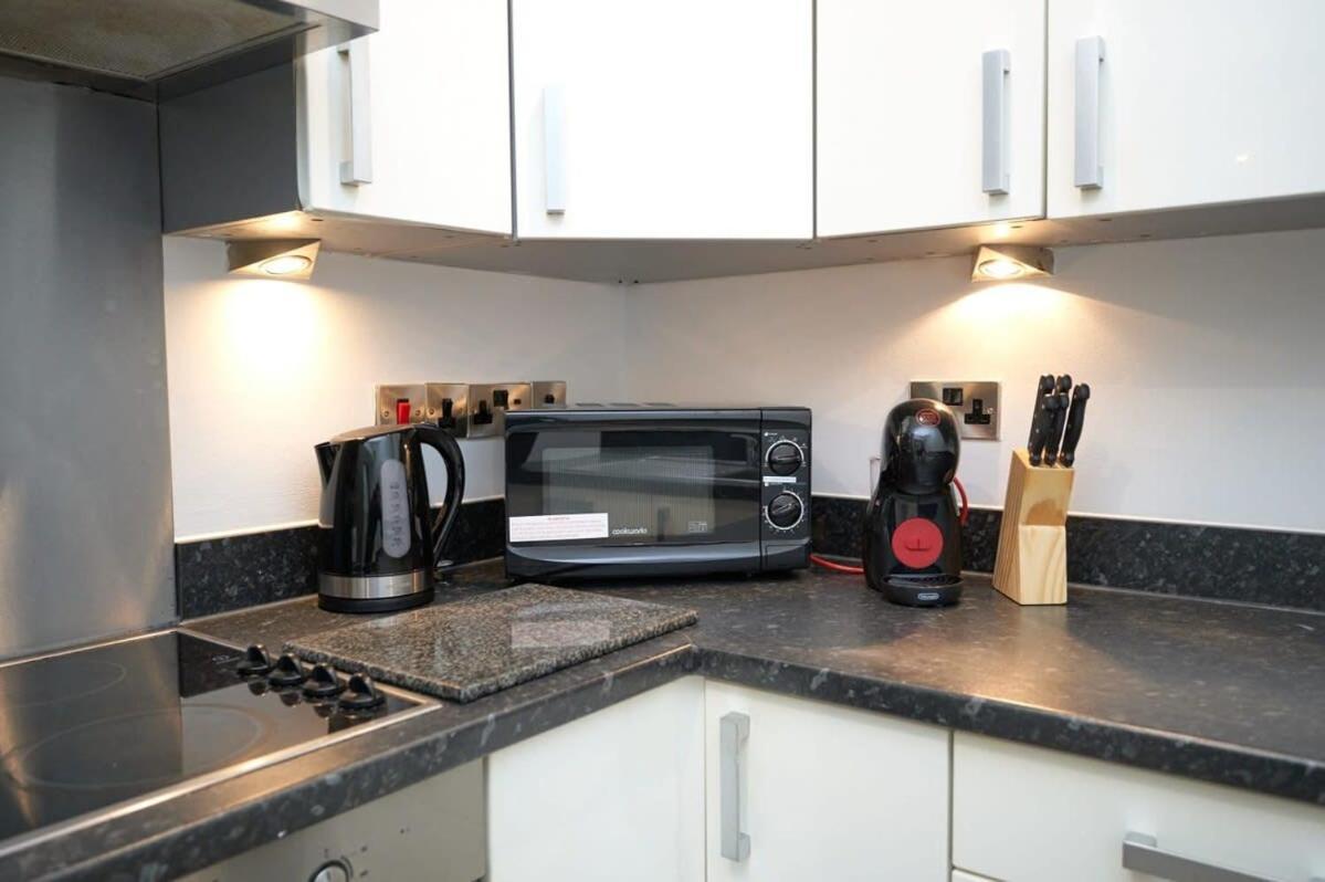 Lovely 2 Bedroom Apartment In Preston Preston  Exterior photo